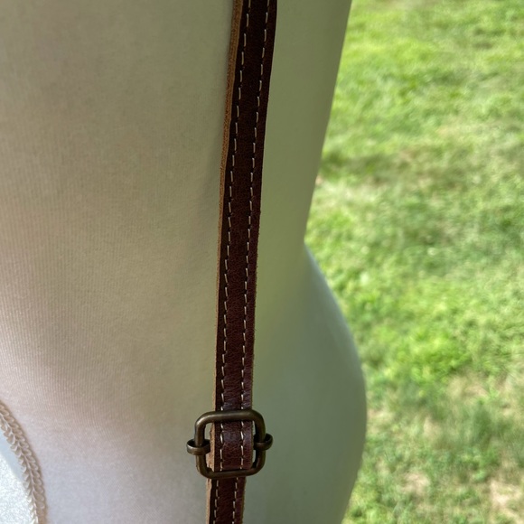 NWT Clear Fringe Crossbody Leather Hand Tooled Bag - Picture 3 of 7